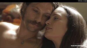 Jodi Balfour在《采石场》S01E01软核场景中闪耀