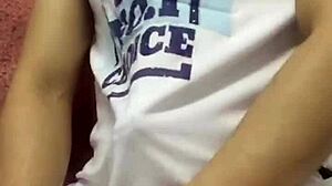 Gay group sex with twinks sucking cocks in live session