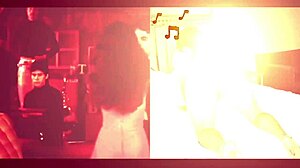 Latina Girl Gives Ass Gift