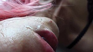 Hé, mit szólsz egy reggeli seggdugáshoz a konyhában?