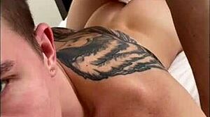 Falcon Al Oliver Strelly dobija jebanu ritu jako pre spavanja - 43