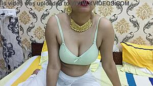 Hej pendżabska macocha, nachyl dupę w kuchni pod wielkiego kutasa!