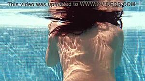 jessica seduced the producer with her sexy pool vibe 😍