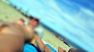 Hey! Missspisss flashes big cock on Mallorca beach!