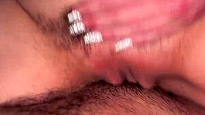 fodi vizinha enquanto esposa saiu, ação intensa em close-up em casa