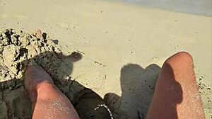 Hey! Missspisss flashes big cock on Mallorca beach!