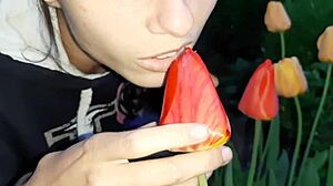 Girlfriend dives into pussy for intense orgasm in homemade POV cum session