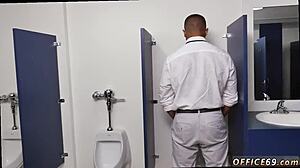 Emo boy feels free in gay pantsless friday sex session.