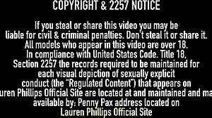 Lauren phillips masturbates on cam