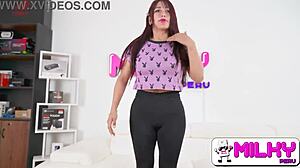 Follaré a esta sumisa pechugona peruana en público como tú mandas