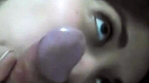 Me Corro En La Garganta Profunda De La Chupona