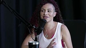 Blonde safada shows eager blowjob, strips presenter, admits wanting to fuck her husband 😈