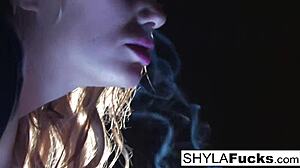 Sexy Shyla Stylez owns her fetish vibe! 🔥