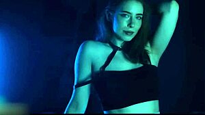 Mollyredwolf Boldly Takes Three Cumshots as He Can't Stop Cumming on Her