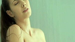 Teen girl fingers tight pussy with toys, moaning loudly!