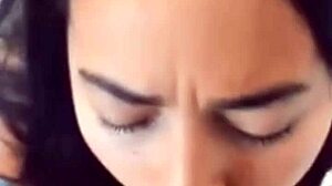 Me Corro En La Garganta Profunda De La Chupona