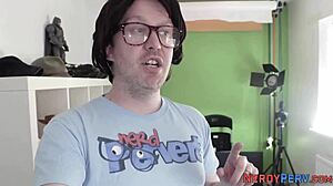 Yorkshire Geek Gets Head from Tattooed Brit Amateur