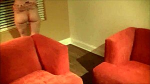 Tiffany Holiday works a guy’s cock in hotel room