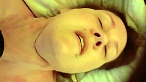 Hey, wanna fuck this milf while chatting hot guys?!