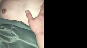 Japanese Amateur Outdoor Smartphone Shooting