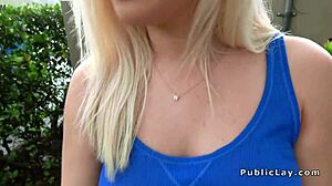 Cítim sa tak vzrušený pozerať ako Blondína s Bublinatým Zadkom Dostáva Šúchanie od Veľkého Kurca vo Verejnej Garáži Trojka