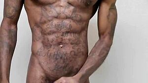 short video with nice cumshot