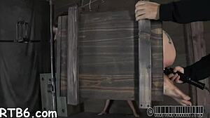 uh, facial t’ for this hot babe, ya know!