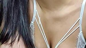 Oh dios, Claudia Bavel se masturba con dedos y dildos en esta compilación caliente