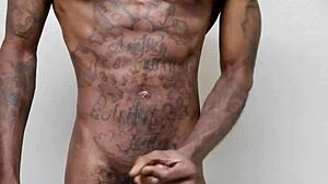 short video with nice cumshot