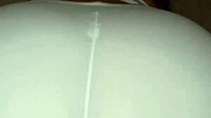 latina shows huge ass in tiny yoga thong