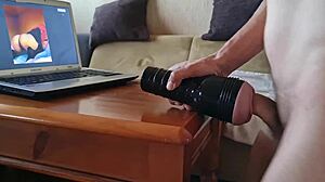 Hey, can you handle this monster cock like my dream woman Tusumisa78?