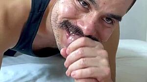 Σέξι μπαμπάς περίμενε να χτυπήσει την τριχωτή μου τρύπα στο μέρος 4 δράση