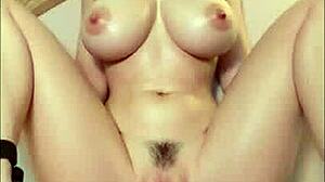 어, 헬레나 더글라스 코스플레이로 무수정 헨타이, AI 생성물, 알지?