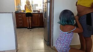 Втайне от мачехи жёстко трахаю её мужа