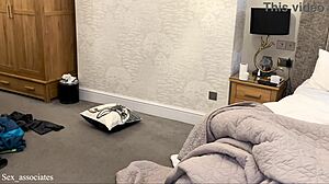 Femme de ménage arabe française baisée par un invité dans une rencontre sauvage à l'hôtel allemand