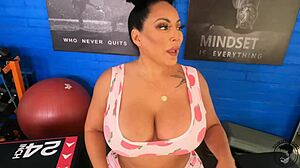 Kiara Mia's Big Ass Training Turns Into Hardcore Toy Play!