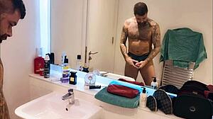 Dirty's getting super horny in the shower, bathing like crazy! 😏🚿