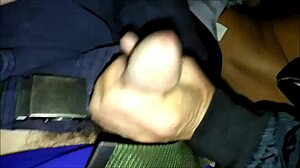 Handjobs At The Nakamura Eigeki