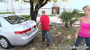 Amateur Straight Guy Meets Gay Dude in High Definition Video