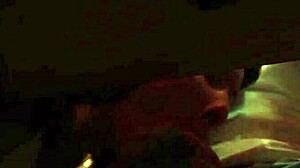 Chupei um cara no café antes dele me perfurar