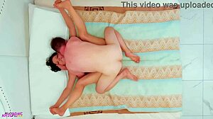 مباشر خام في وضع التبشير مع ميا في 4ك!