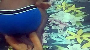 She can't stop moaning, i love it