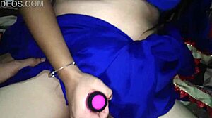 Dipika Bhabhi's Wild Fingering Session