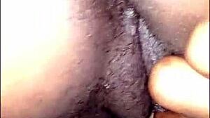 Pinky daje najboljši deep throat in globoko penetracijo!