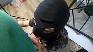 Jebote! Milfycalla Ep 27 se savija i jebe dok čita!