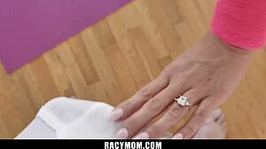 Cam session with masturbation