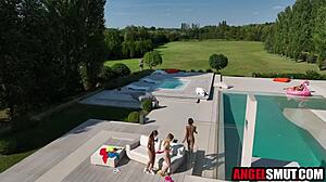 Nipoti acquisite scopate in selvaggio quartetto 😈