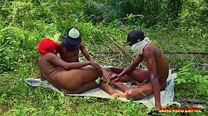 she couldn’t resist two fat cocks in bush, pure pleasure! 🥵