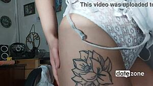 Chubby Wanita Muda 18+ Asia Amatir Pakai Vibrator Raksasa di Bibir Memek untuk Masturbasi Rumahan sampai Orgasm