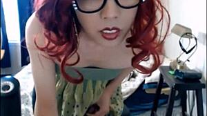 Watch this hot shemale explode in orgasm on cam